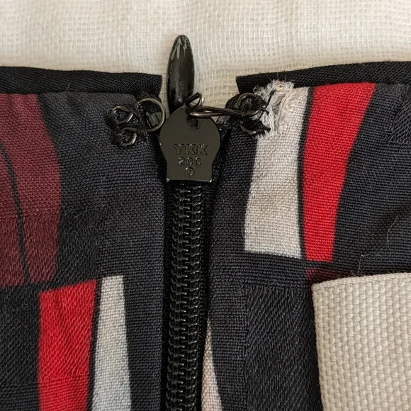 Cefinn Satin Midi Dress 14 Geometric Print V-Neck Waist Tie Work Office Classic - Picture 12 of 13